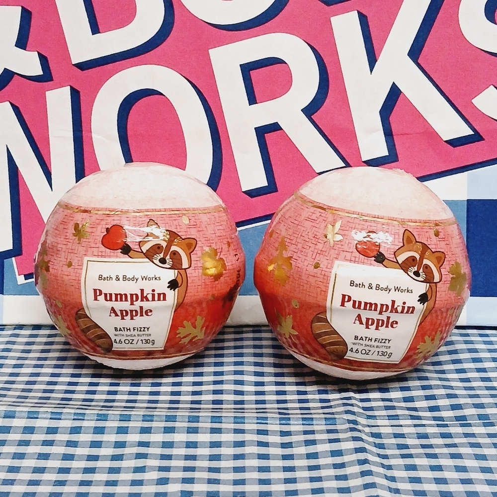 Bath and Body Works Pumpkin Apple Bath Bombs